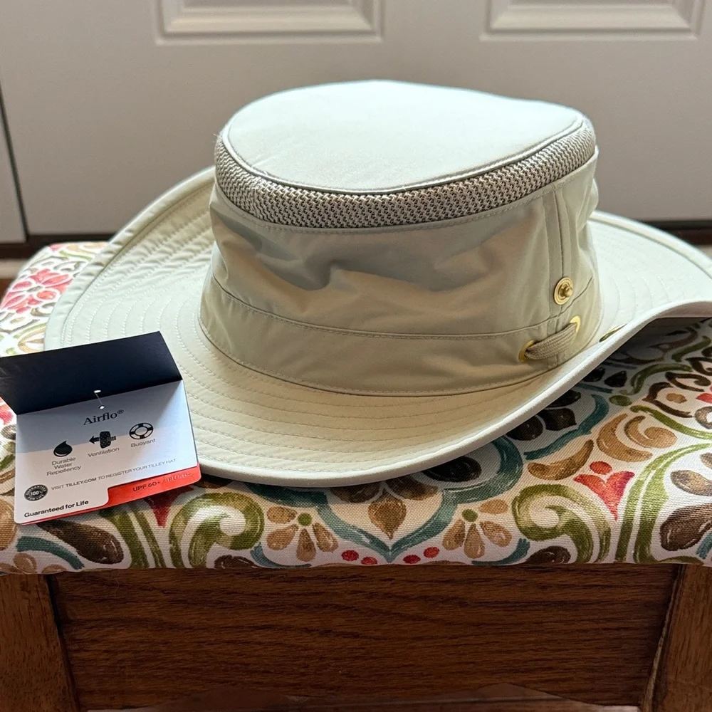 Light Beige Wide Brim Hat - Picture 1 of 6